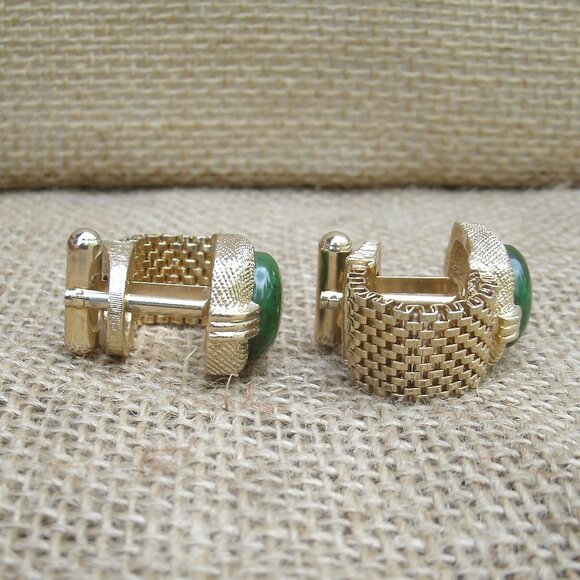 Vintage Swank Tie Tack & Cufflink Set Green & Gold - Picture 4 of 16